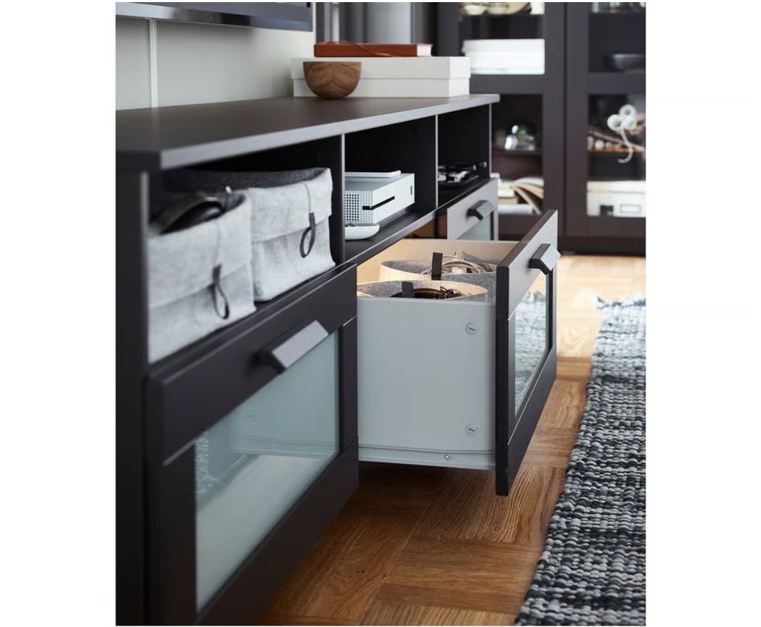 Móvel TV IKEA Brimnes