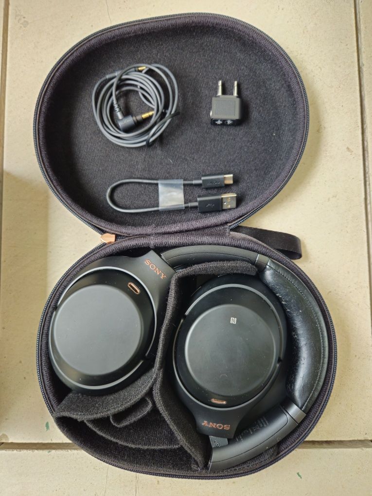 Auscultadores Sony WH XM3 (Bluetooth)