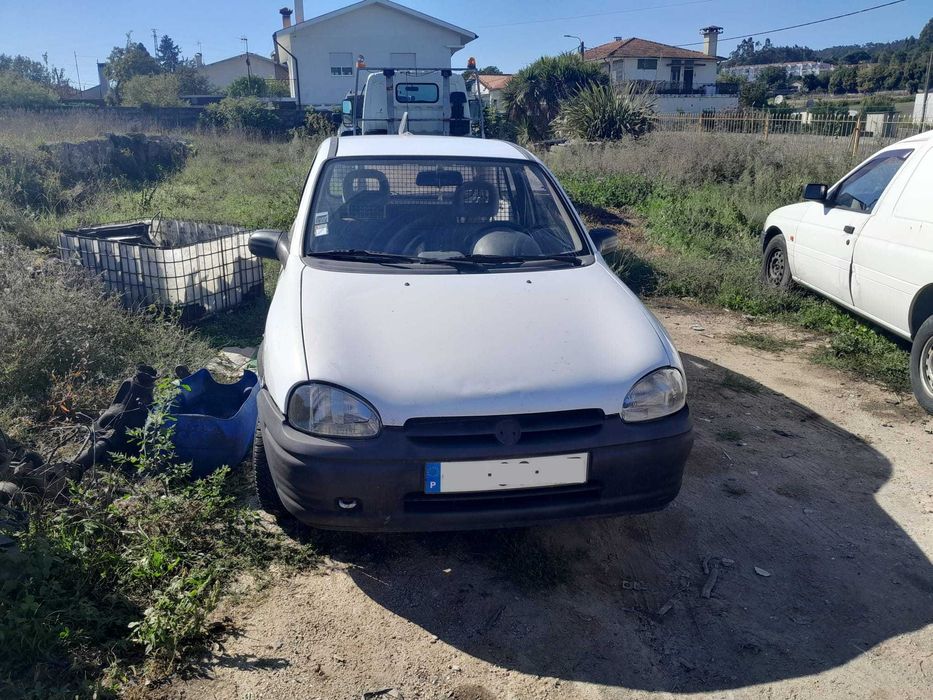 Opel Corsa B 1.7D 1996 comercial