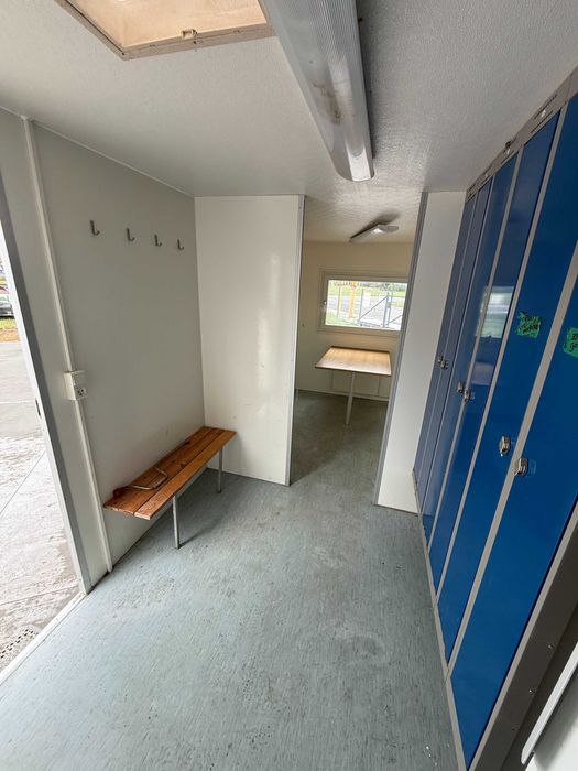 Kontener socjalny przyczepa na kołach budowlany barak