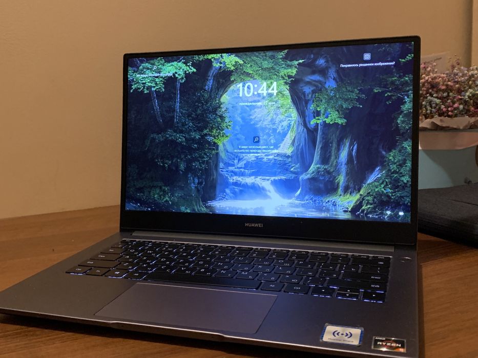 Huawei Matebook d14(2020) AMD Ryzen 5 3500U