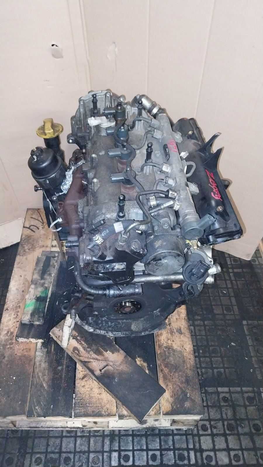 Silnik Opel 1.3 CDTI Corsa D Combo C Z13DTJ Uszkodzony