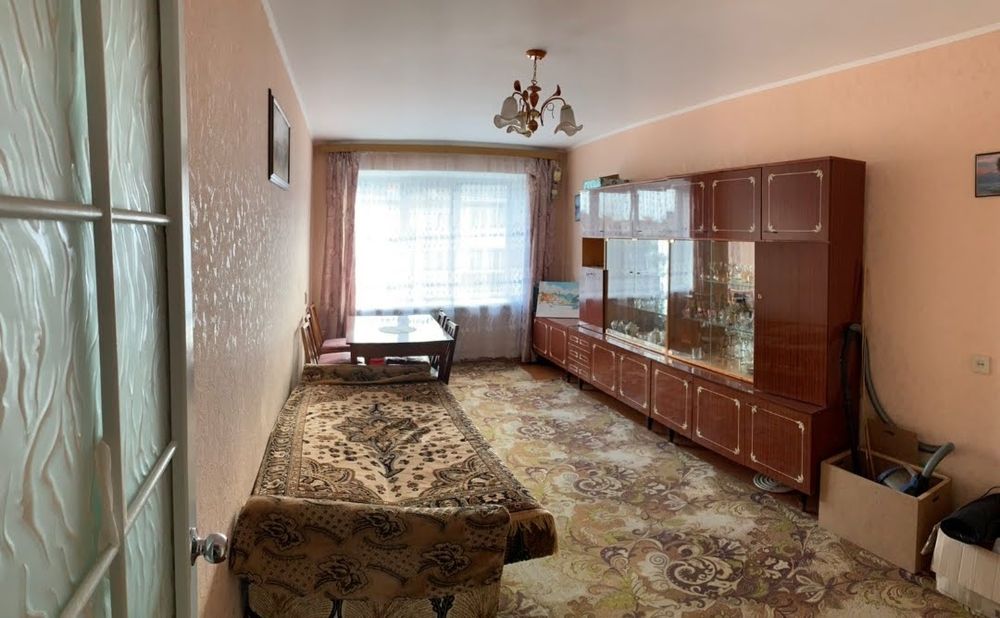 2к, центр , кім.окремі ,48м2