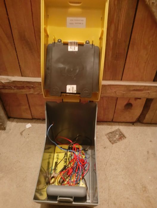 Elektyzator pastuch ogrodzenie pod napięciem 12 V