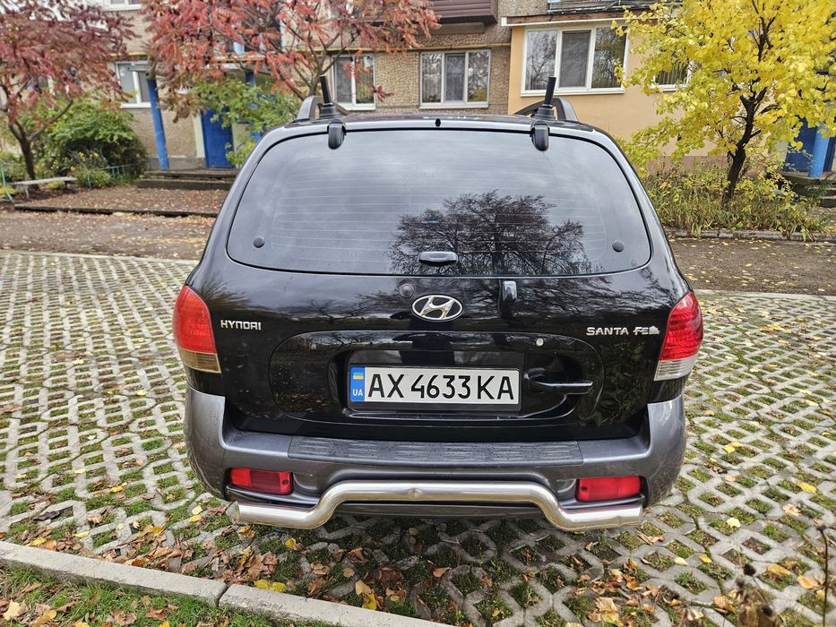 Автомобиль хюндай сантафе