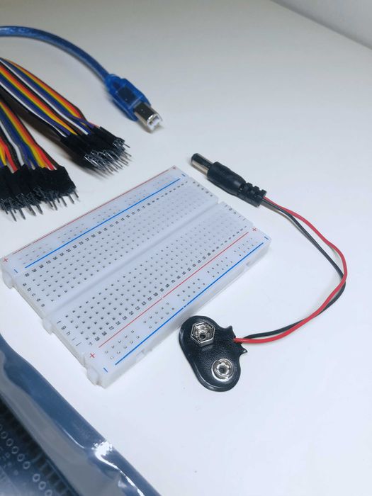 Zestaw Startowy 13w1 dla Arduino UNO Breadboard LED Przewody Czujniki