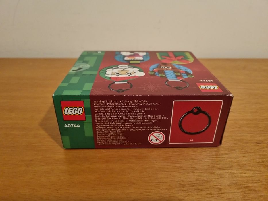 LEGO 40744 - Christmas Ornament Selection
