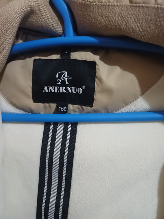 Зимова куртка для дівчинки