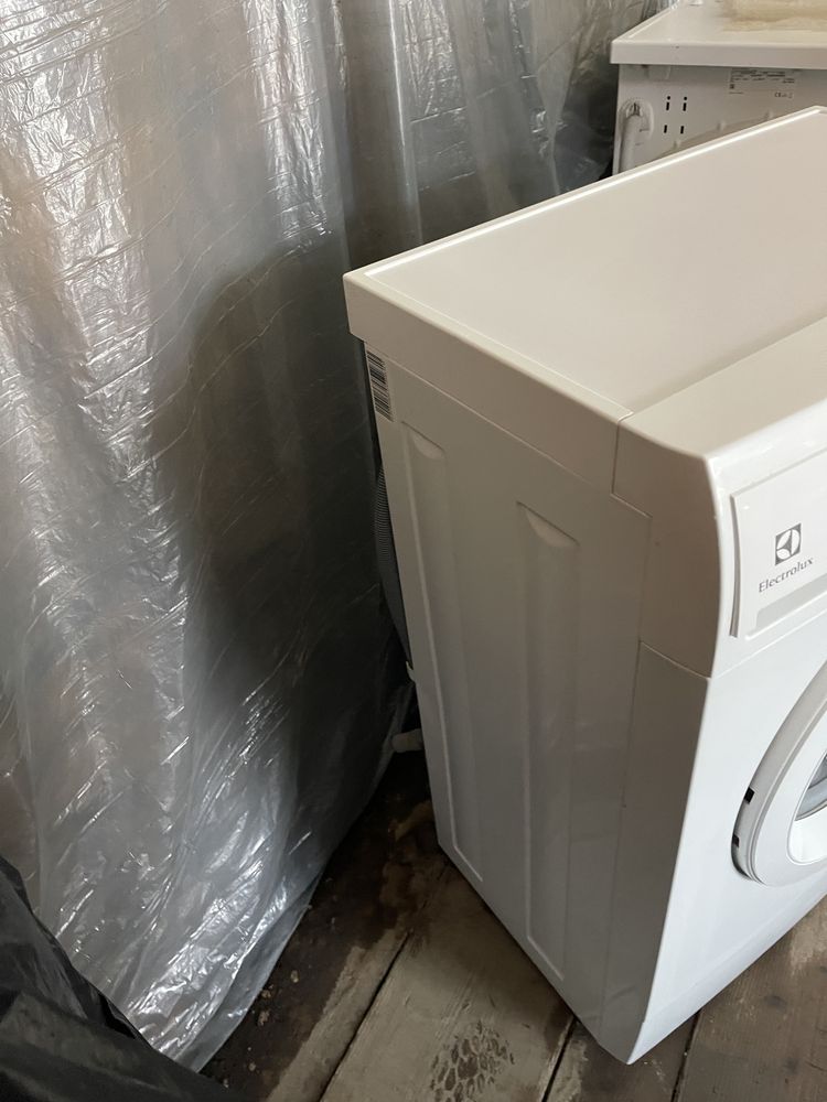 Пральна машина ELECTROLUX EWS 11252 NDU