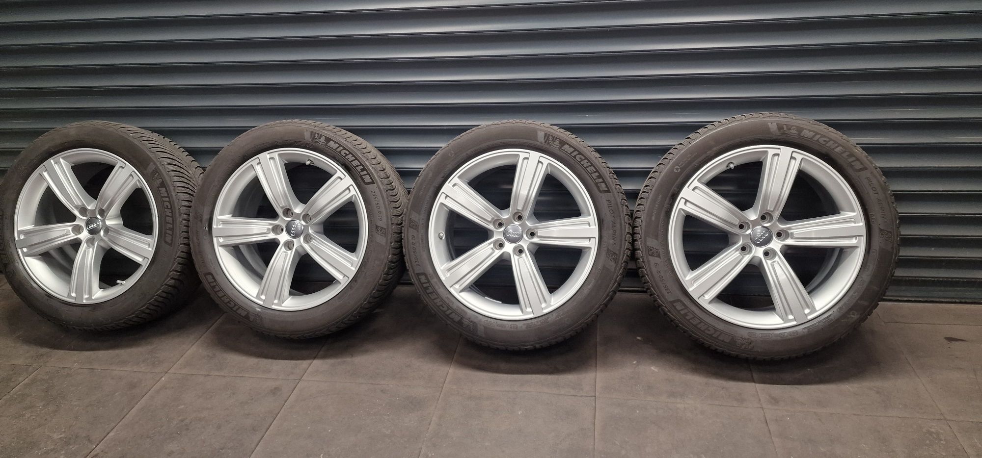 Koła zimowe AUDI A8 S8 A7 R19 Cali  Michelin 2022
