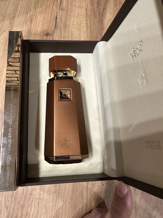 French Avenue Liquid Brun