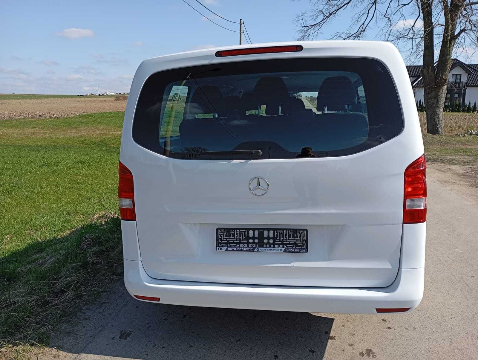 Mercedes Vito 9-osobowy