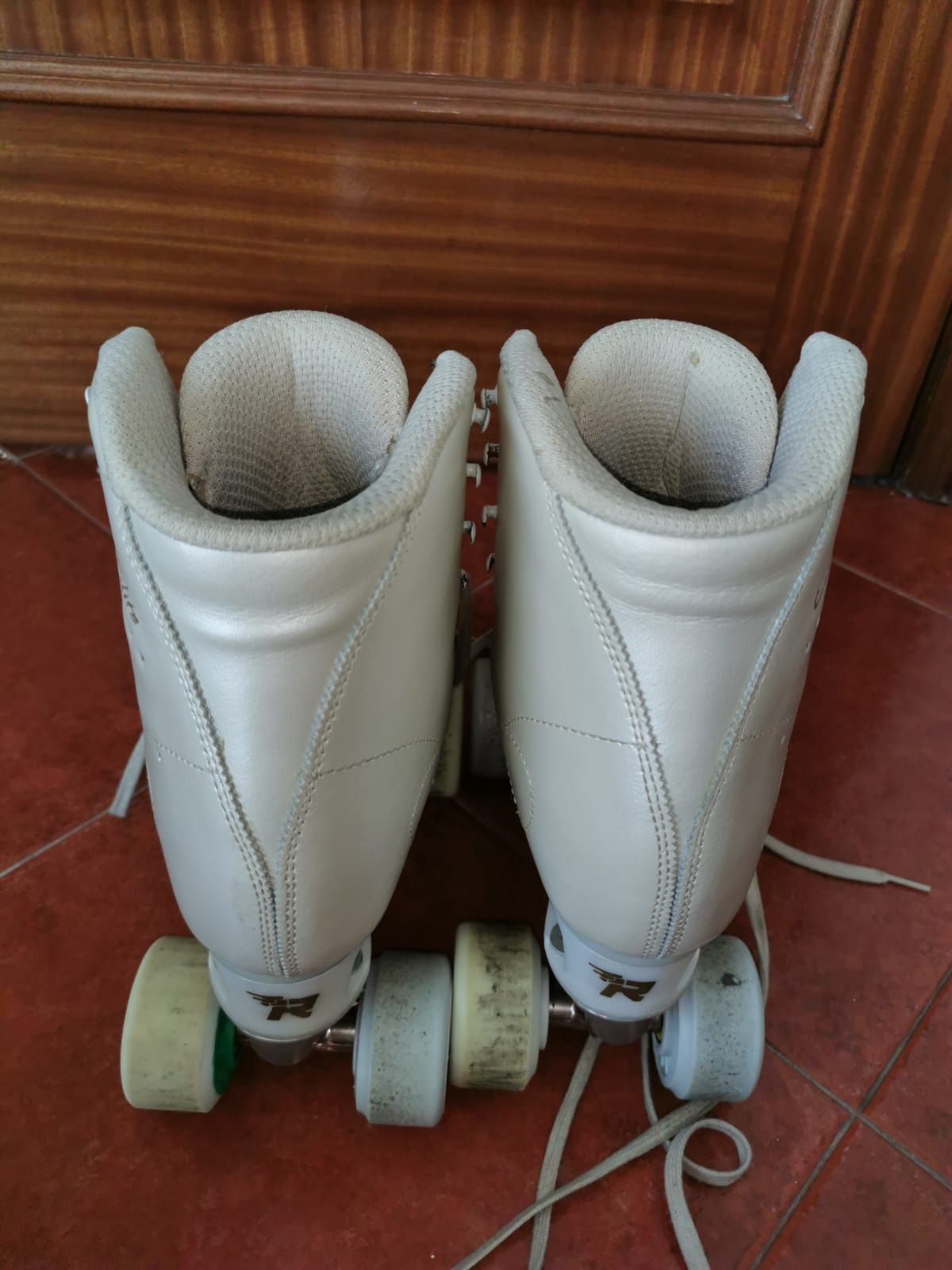 Vendo patins patinagem livre