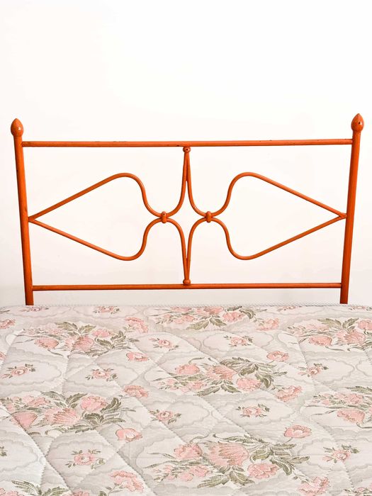 Cama Antiga de Ferro maciço