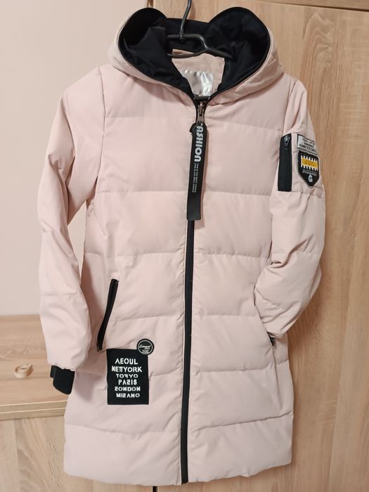 Куртка, пуховик, плащик, пальто для дівчинки