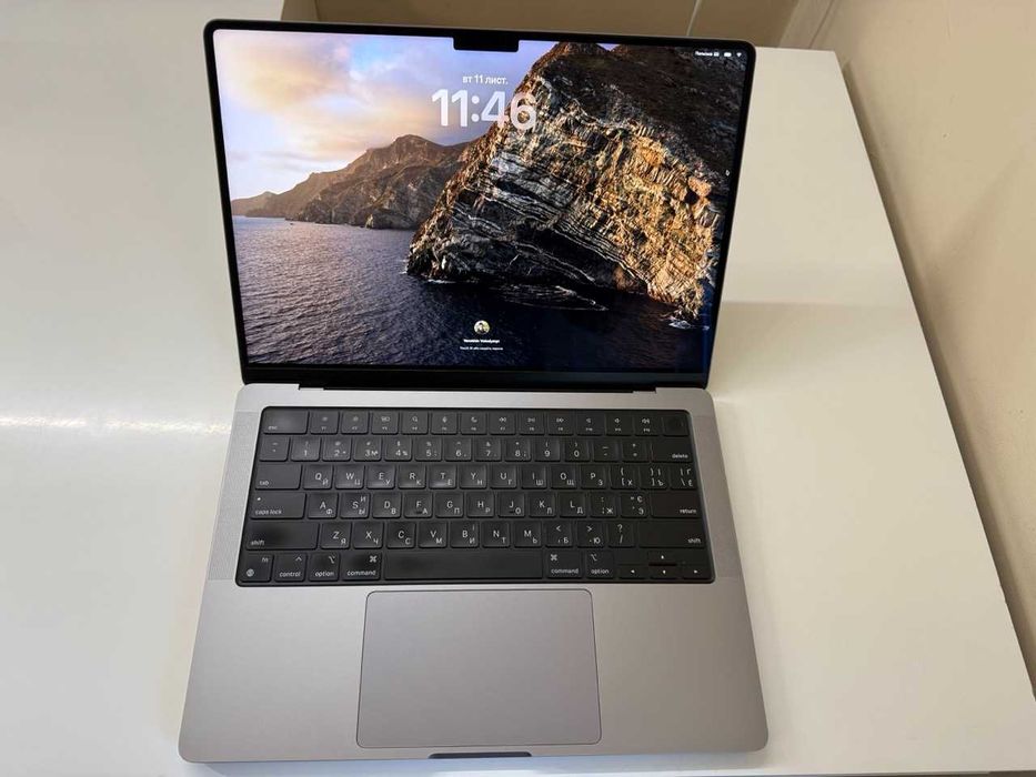 MacBook Pro 14 M1 Pro / 16 GB RAM / 512 GB SSD — idealny stan
