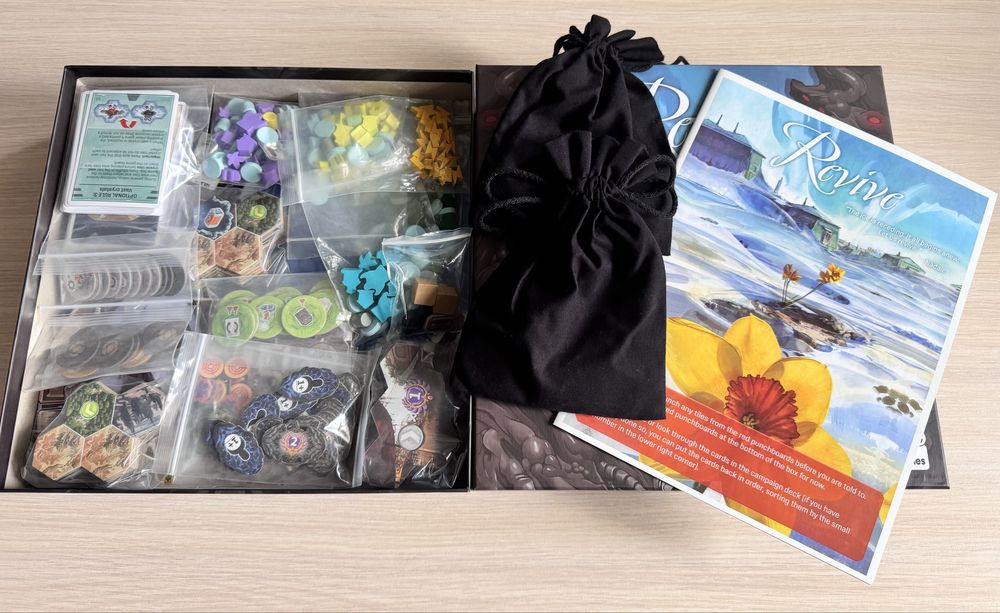 Revive ENG + woreczki materialowe na żetony