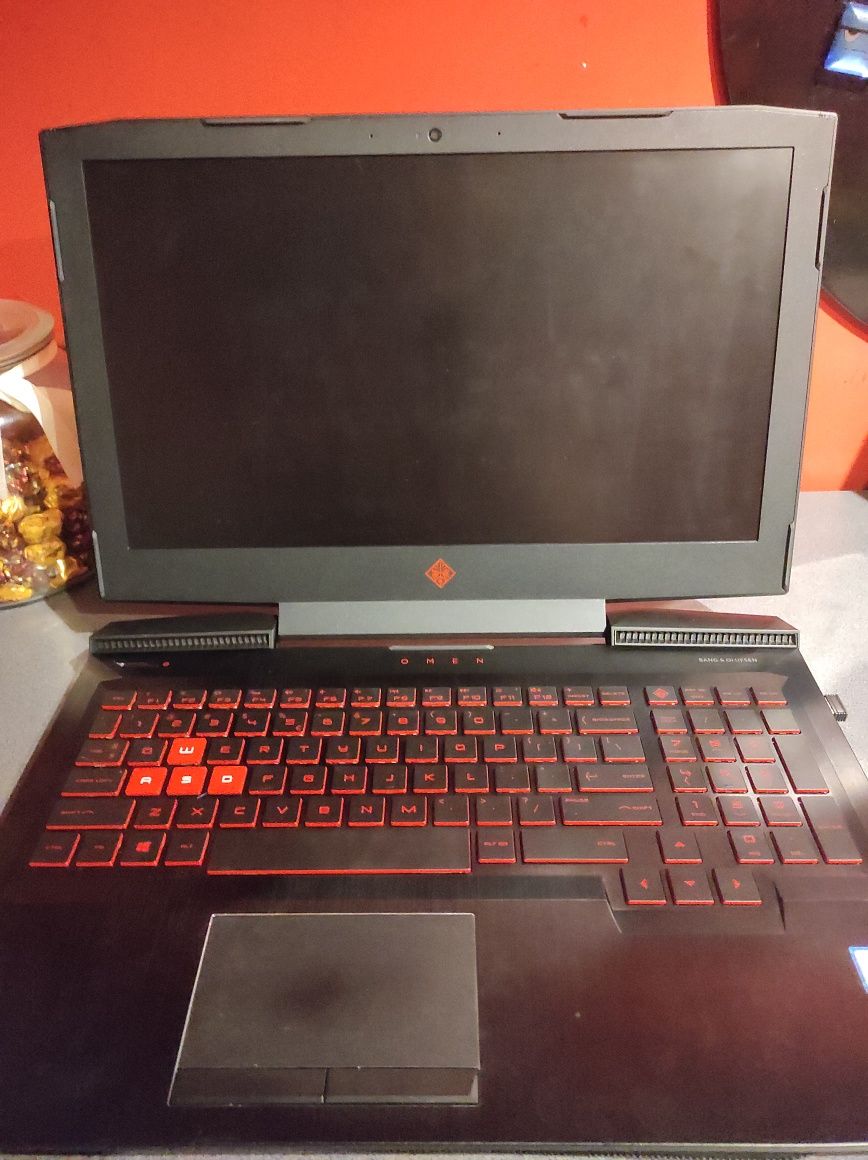 Laptop HP Omen i5-7300HQ/16RAM/1TB/GTX1050