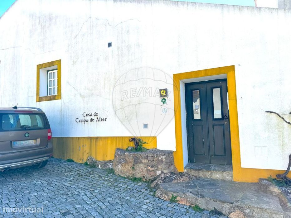 Moradia T4 para venda