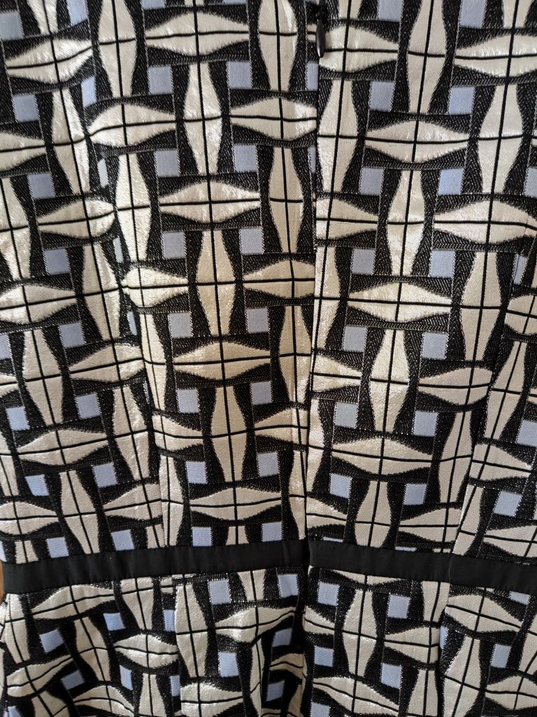 Sukienka koktajlowa, nowa, piękna, elegancka firmy Solar, XS
