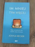 Książka Im mniej tym wiecej