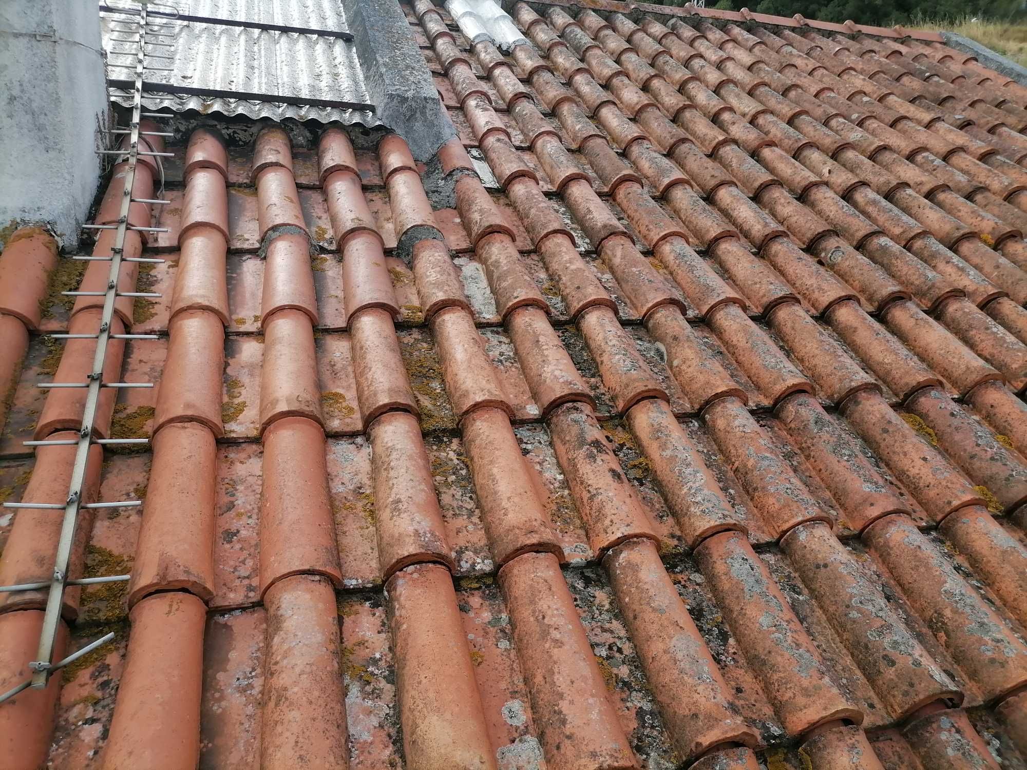 TELHADOS...Reparação, Substituição...Orçamentos Gratuitos