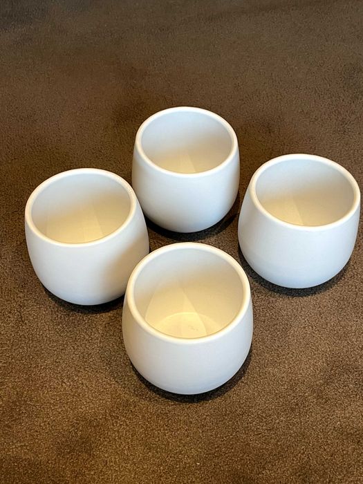 Conjunto 4 vasos brancos