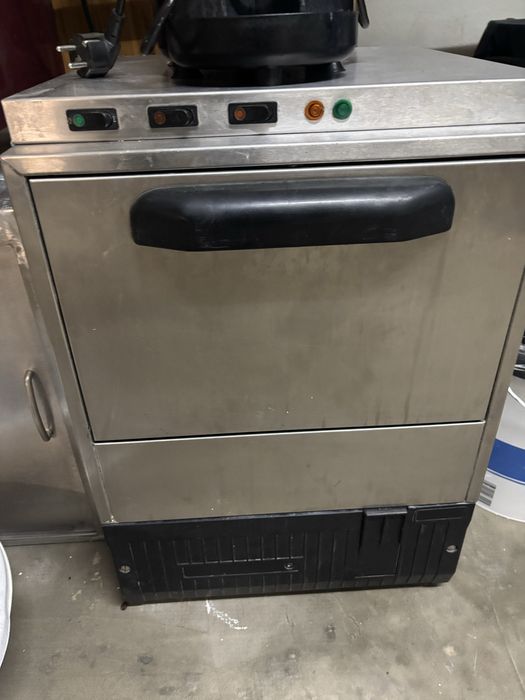 Vendo maquina de lavar chavinas