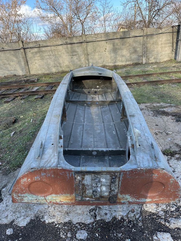 Лодка алюминиевая Казанка
