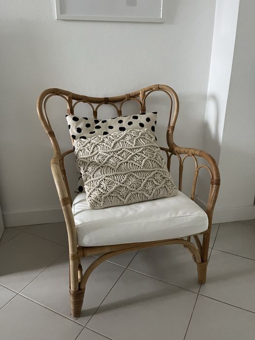 Cadeirão IKEA como novo