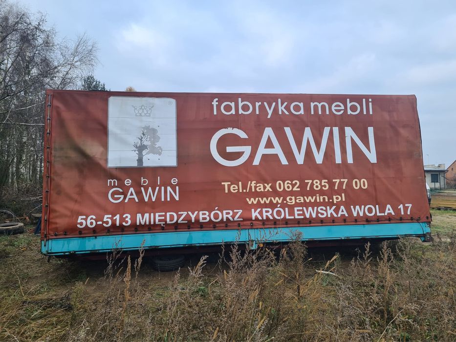 Zabudowa kontener paka plandeka schowek