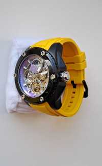Мужские часы Invicta Akula Automatic (Инвикта Акула) - 51мм, желтые