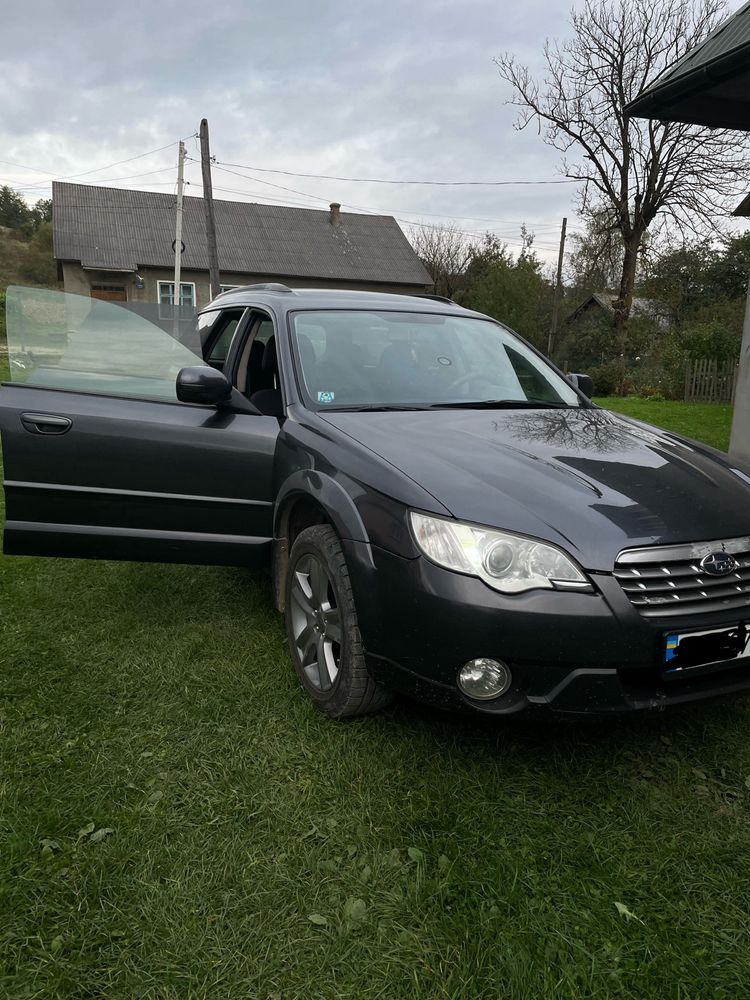 Продаю автомобіль Subaru Outback