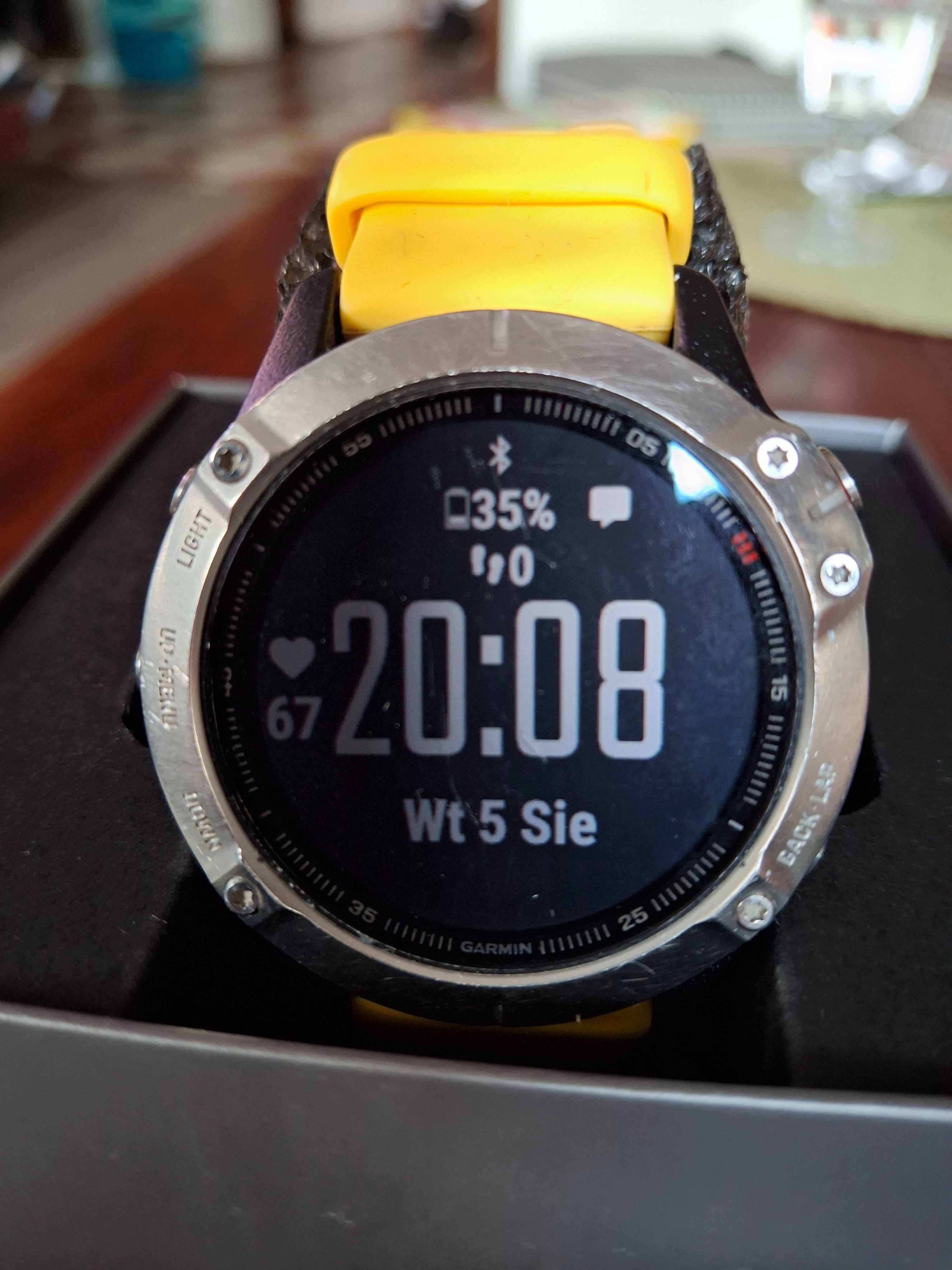 GARMIN Fenix 6 + komplet pasków