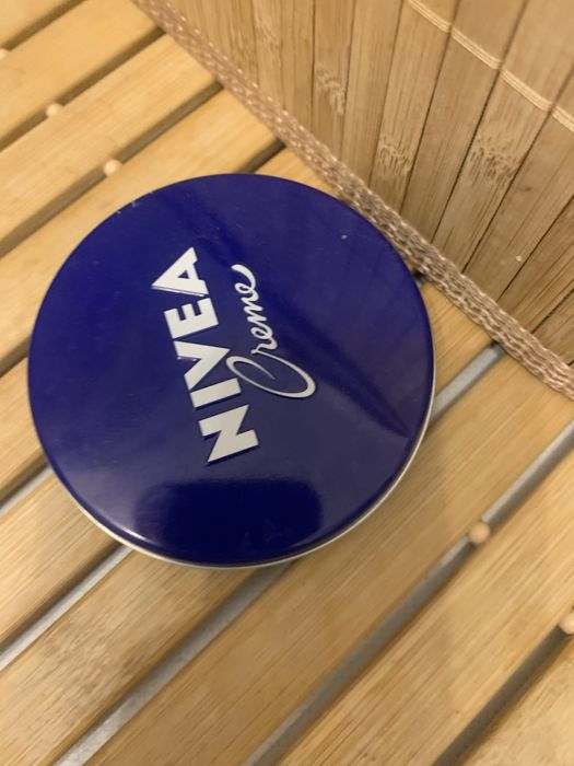 Krem nivea meski