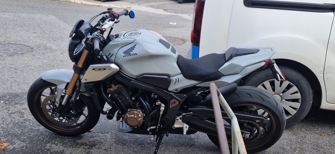 Honda cb650r 2022