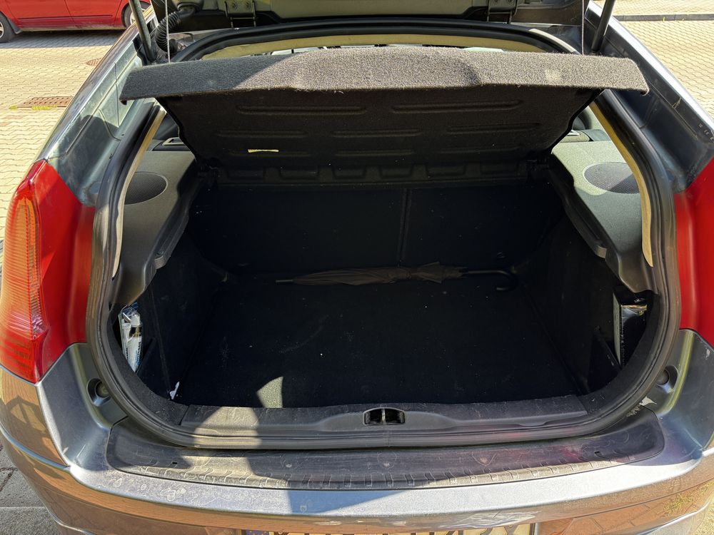 Citroen C4 C4 1,6L 16V hatchback LPG