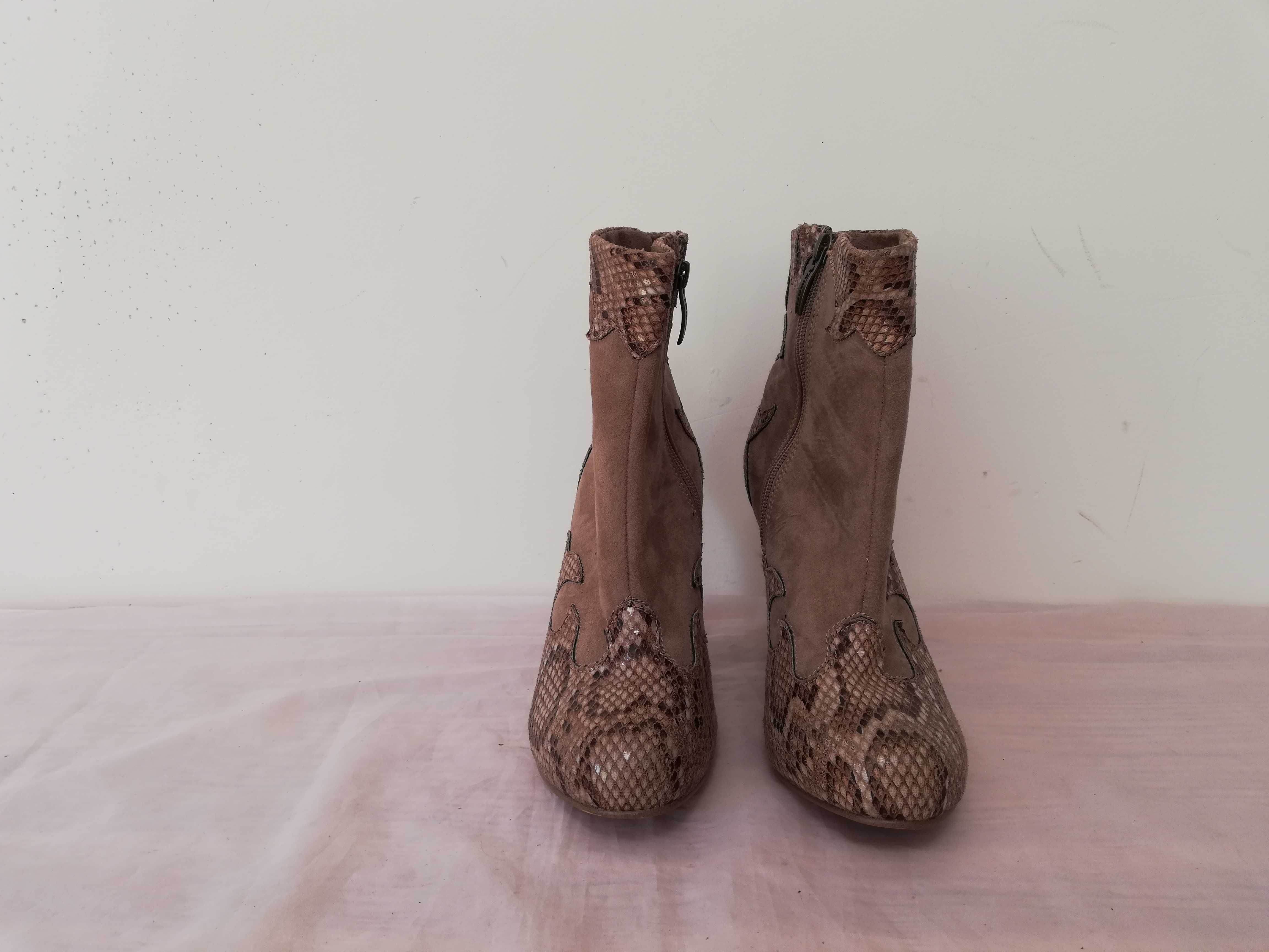 Buty botki Tamaris r. 37 , wkł 24 cm