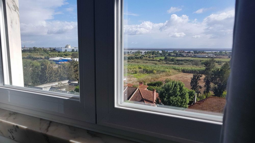 Quarto para Arrendar em Alverca (1 Pessoa) - M/F