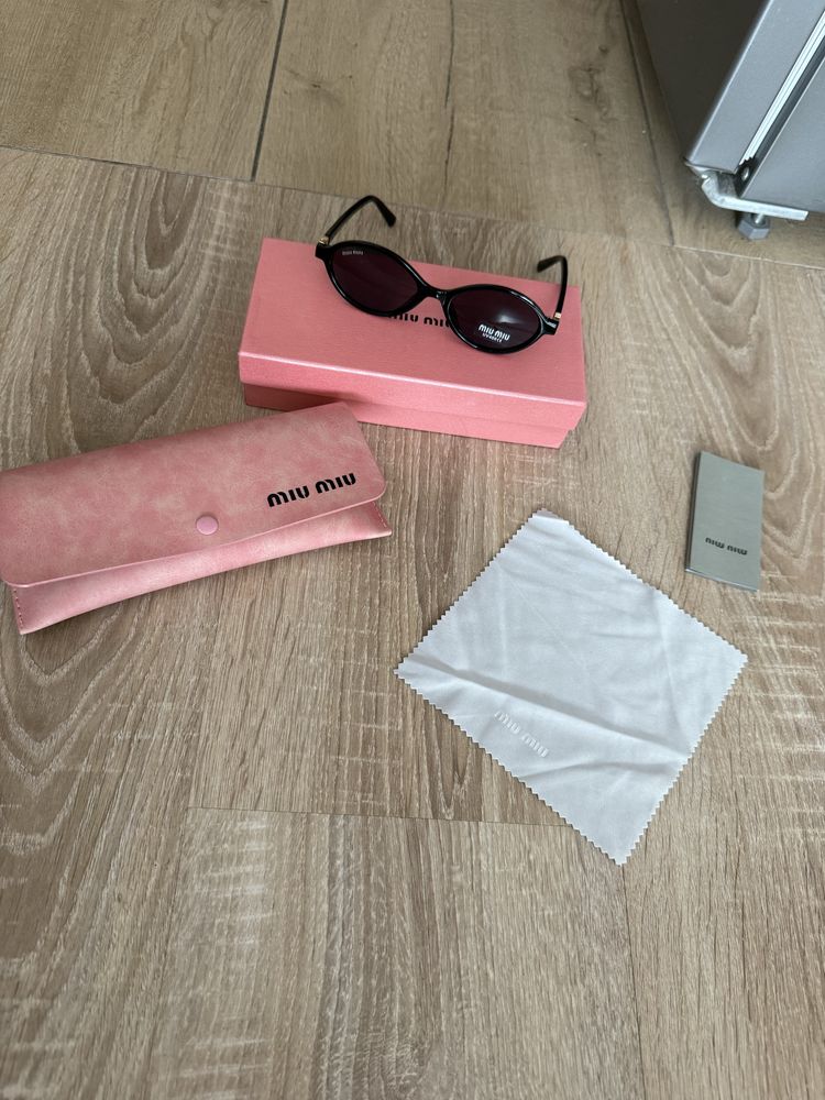 Okulary przeciwsłoneczne Miu Miu MiuMiu