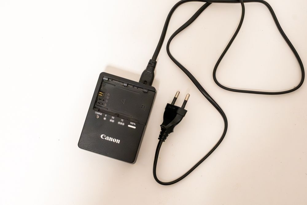 Canon EOS 6D Mark II + об’єктив Canon EF 24–70mm f/4L IS USM