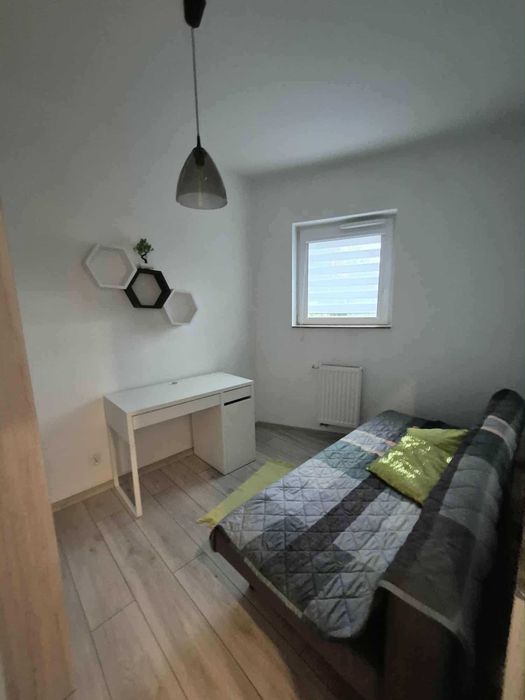 Wynajmę mieszkanie 3 pokojowe - Krowodrza - A.Vetulaniego-49 m²+garden