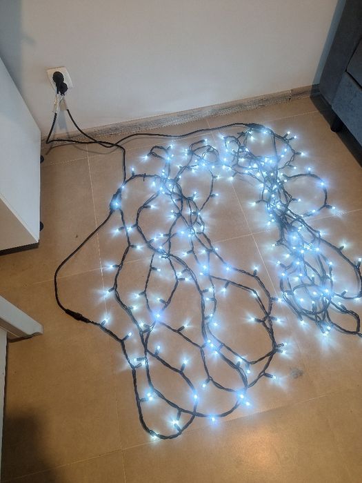 Łańcuch lampki girlanda zewnętrzna białe zimne światło obi 100 x 3v