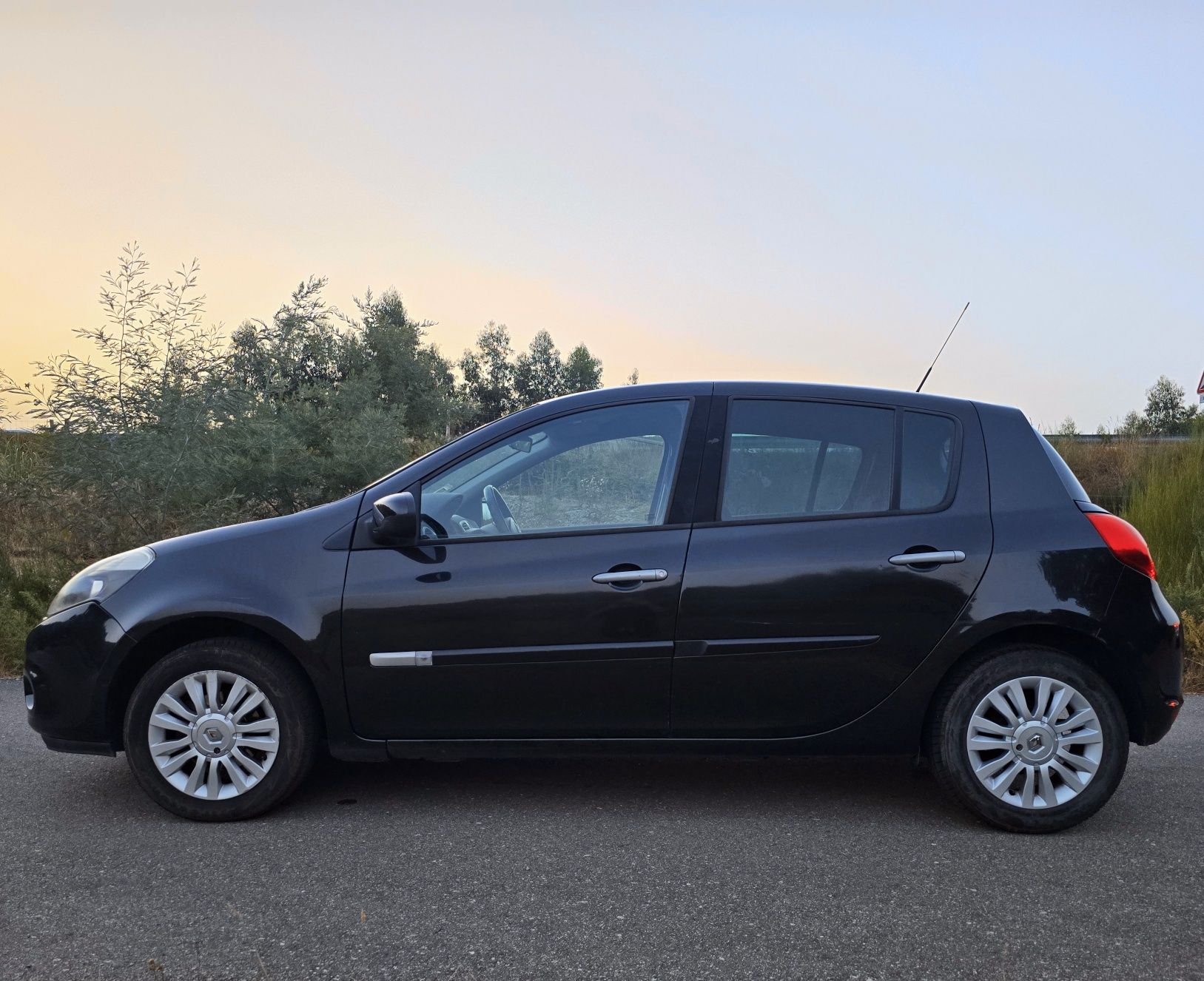 Renault Clio 1.2 16v 75cv Nacional