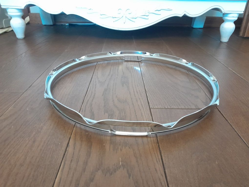 Продам вінтажний нижній обруч з Ludwig Supraphonic 15" 10 отворів