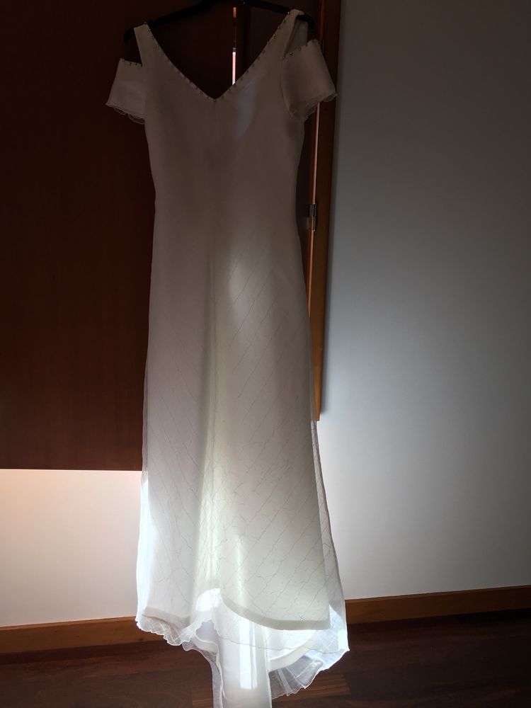 Vestido de Noiva em Organza bordada