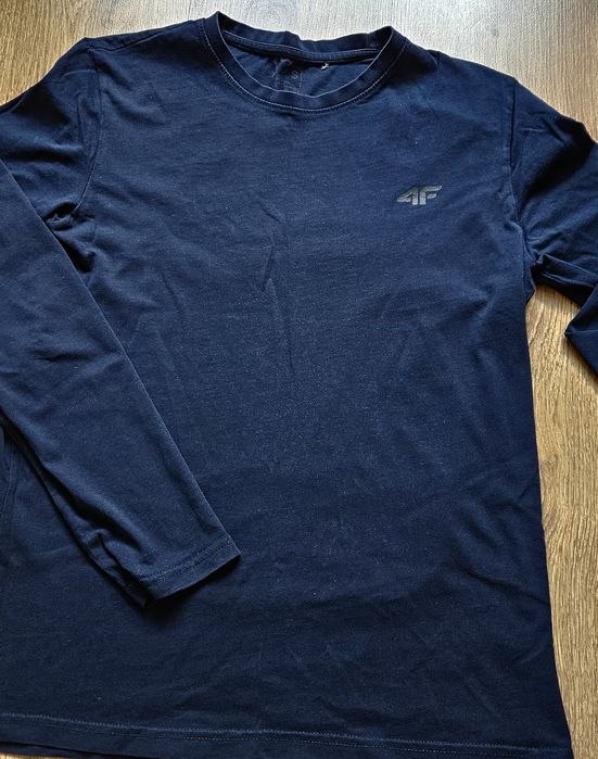 Bluzka chłopięca na długi rękaw 4f