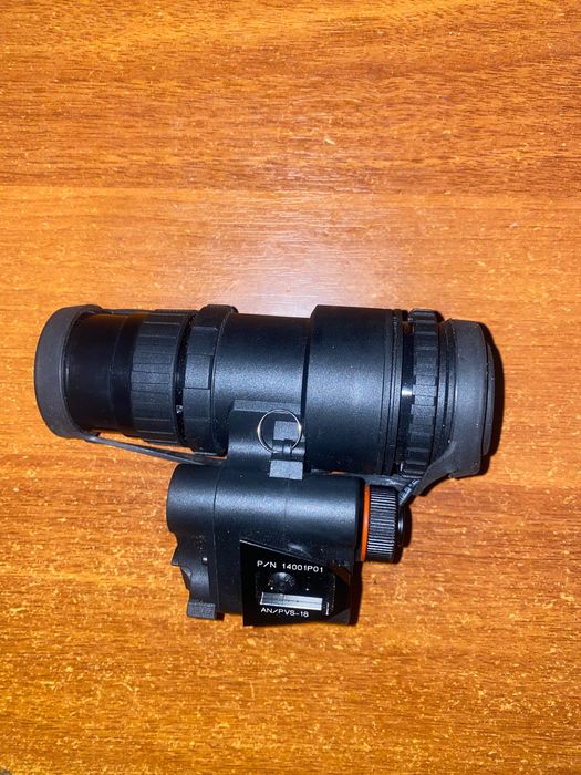 Тактичний монікуляр нічного бачення PVS-18 Night Vision