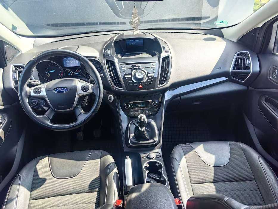 FORD*KUGA*TITANIUM*Niemiec*Zarejestrowana*Navi*Kamera*Alu*Piękny*Stan