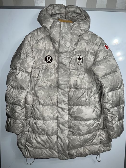 Пуховик куртка Lululemon Team Canada 22 Men's Down Jacket